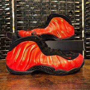 Nike Air Foamposite One 'Habanero Red'